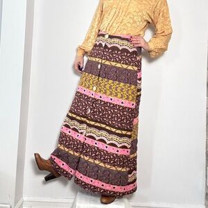 70's Vintage - Quilted Paisley Women's Maxi Skirt - Size S/M